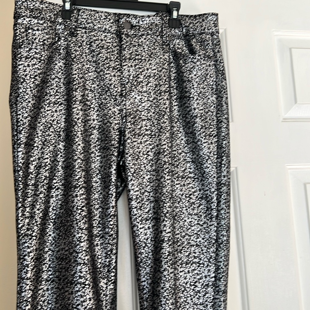 Jeans black and white design